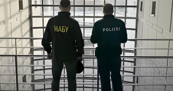 У Фінляндії затримали трьох чоловіків, які витрачали гроші масштабної закупівлі для ЗСУ на авто