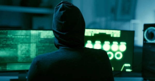 Українські хакери зламали сотню російських сайтів та завдали Росії збитків на 12 млрд доларів