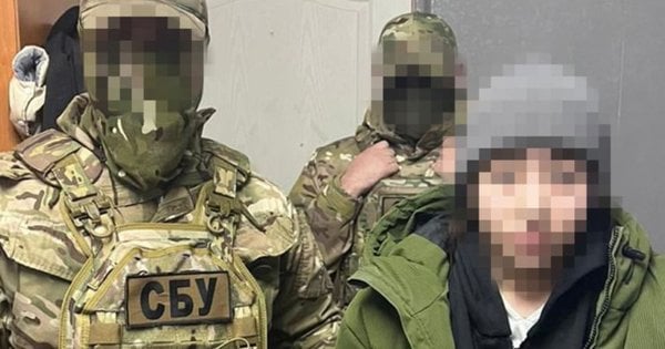 У Запоріжжі 19-річна студентка шпигувала за співробітниками СБУ