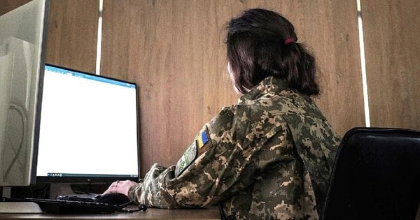 Міноборони запустило онлайн-платформу «Військовий асистент» для оформлення документів