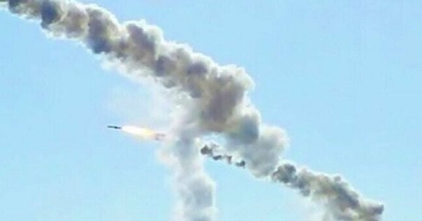 Росіяни вдарили ракетами по Чернігову, є загиблі та поранені