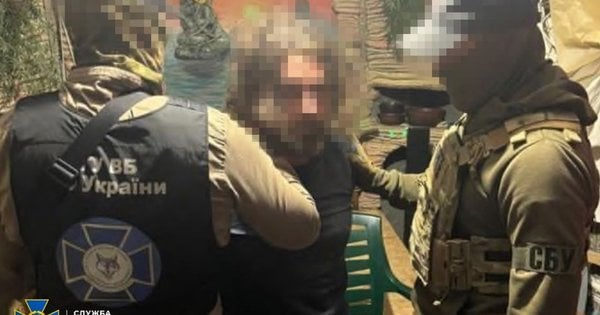 В Одесі затримали чоловіка, який наводив ракети на будівлі СБУ, щоб помститися за судимість