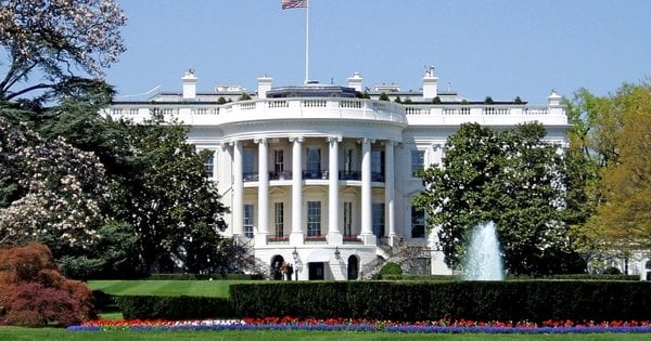 У США Білий дім звинуватив Конгрес у втраті Україною позицій на фронті