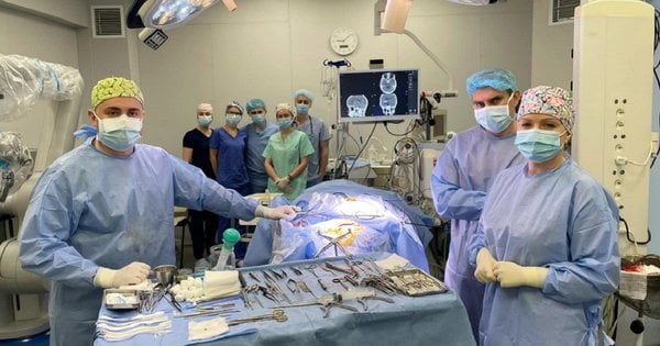 Львівські нейрохірурги видалили з головного мозку 9-річного хлопчика уламок міни