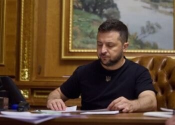 Президент звільнив заступника голови Служби зовнішньої розвідки