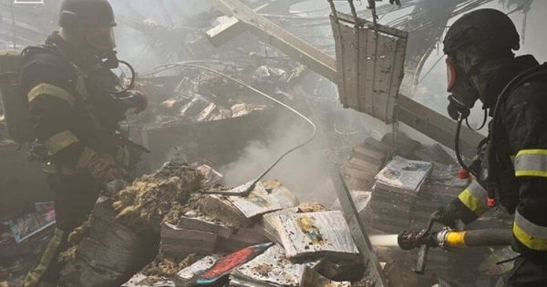 Через російський удар по друкарні в Харкові згоріло 50 тис. книжок