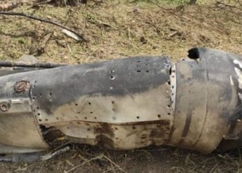 Українські захисники вночі збили російську ракету і дев'ять дронів-камікадзе
