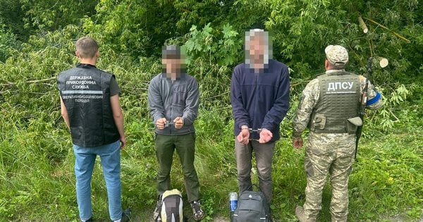 Прикордонники затримали двох волинян на спробі перепливти Західний Буг