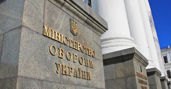 Досвідчені у схемах, бізнесі і виживанні: хто з львів’ян став постачальником Міноборони