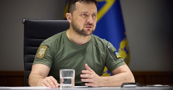 Китай відреагував на звинувачення Зеленського у спробах зірвати Саміту миру
