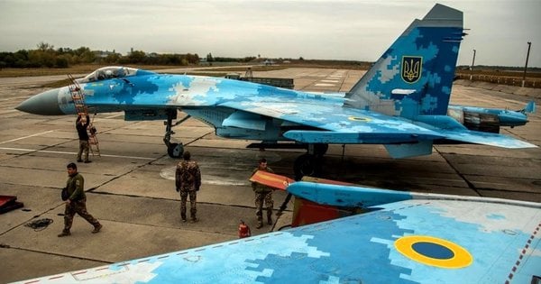 На фронт відправляють комплектуючі для винищувачів Су-27 вилучені на кордоні Закарпаття