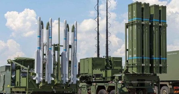 Німеччина передасть Україні три системи HIMARS та ППО IRIS-T