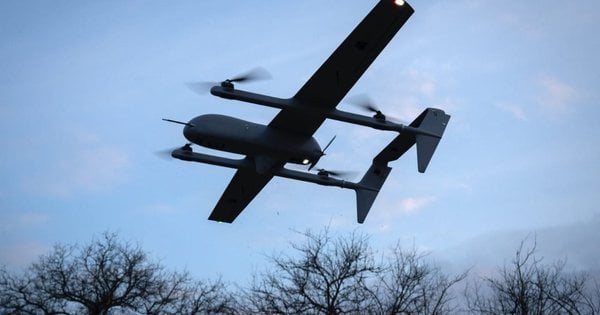 В Україні запустили серійне виробництво далекобійних ударних дронів