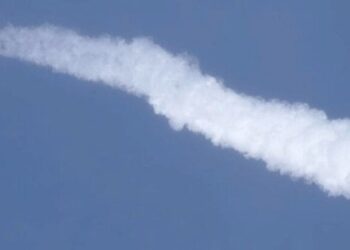 Унаслідок російської атаки на Хмельниччині загорівся об’єкт інфраструктури