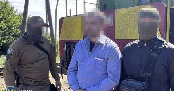На Харківщині працівник «Укрзалізниці» шпигував за ешелонами ЗСУ