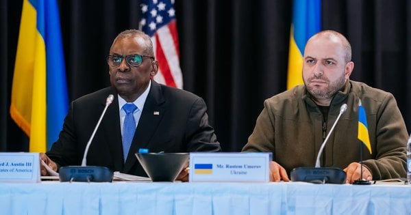 Ллойд Остін анонсував новий пакет озброєнь для України на 2,3 млрд доларів