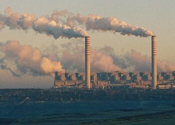 Польща готова постачати енергію Україні, якщо не сплачуватиме квоти за викиди вуглецю