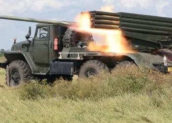 Росіяни вдарили артилерією по центру Глухова на Сумщині, є постраждалі