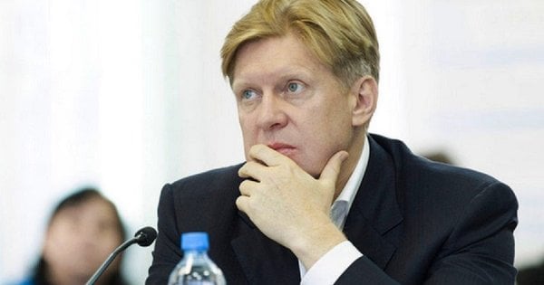 Російський олігарх Шелков сприяв вивезенню з України титану на 90 млн грн