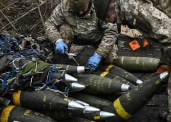 Чеський сенатор заявив, що його країна закуповує боєприпаси для України за завищеними цінами