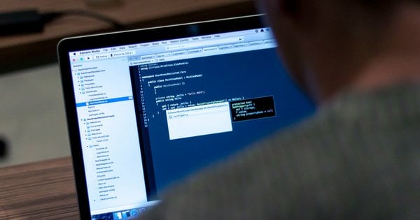 Кіберфахівці ГУР та українські хакери атакували сервіси об'єктів ВПК Росії, — ЗМІ