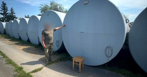 Львівські військові за 15 млн грн купили неякісні резервуари для авіапалива