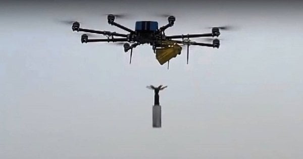 Росіяни на Херсонщині скинули з дрона вибухівку на 12-річного хлопця