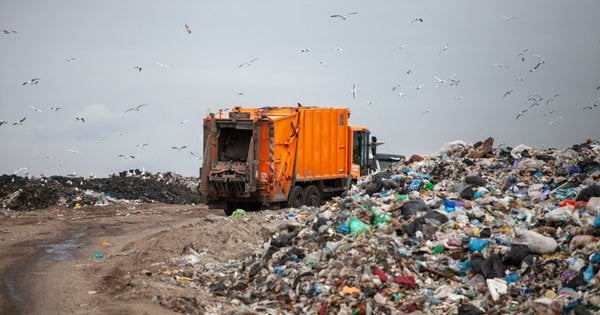 Російські окупанти побудують нове сміттєзвалище в Криму