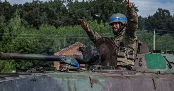 Сирський доповів Зеленському про подальше просування Сил оборони на Курщині
