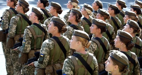 Майже 20 раніше засуджених жінок вже беруть участь у бойових діях в лавах ЗСУ