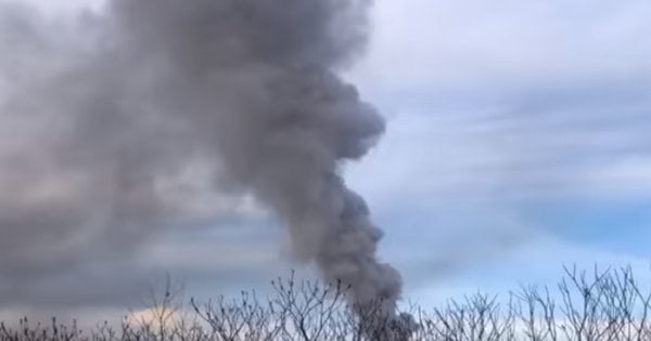 Унаслідок російської атаки в Луцьку пошкоджена багатоповерхівка, є загиблий
