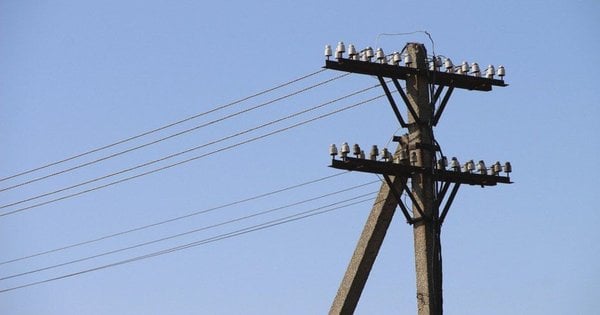 Через масовану атаку росіян в Україні запровадили екстрені відключення світла