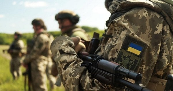 Зеленський пояснив, чому із запланованих 14 нових бригад вдалось укомплектувати лише три