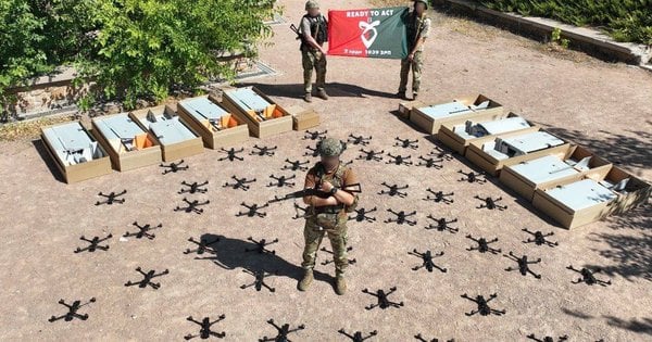 Спільнота Сергія Стерненка придбала 100 тис. FPV-дронів для ЗСУ