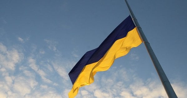 В Криму штучний інтелект виявляє українську символіку на сторінках студентів