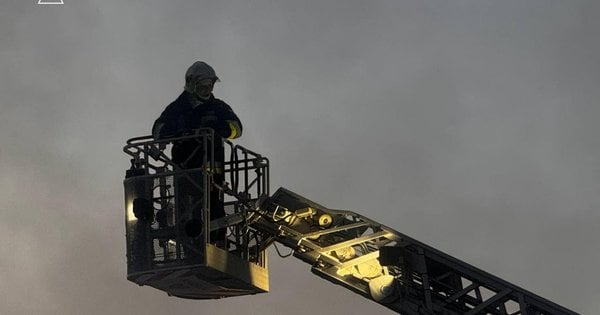 Внаслідок нічної атаки РФ частина Івано-Франківська залишилася без світла