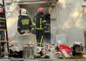 Компанія ОККО виділила 15 млн грн на відновлення зруйнованих Росією будинків у Львові