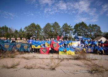 Під час обміну після 2,5 років полону додому повернувся буковинець