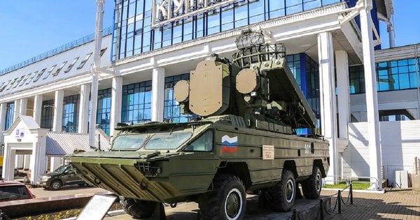 Росія планує розгорнути секретне виробництво далекобійних дронів у Китаї