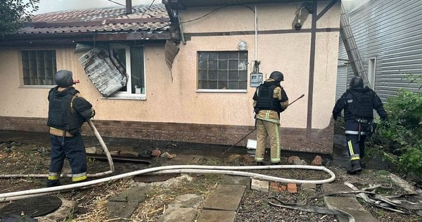 Росіяни з РСЗВ вдарили по місту Дергачі біля Харкова, є загибла та травмовані