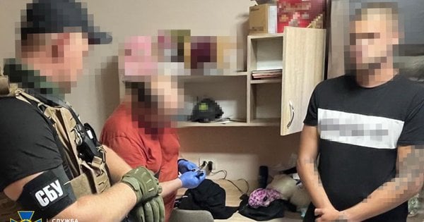 СБУ затримала агентів ФСБ за підпали авто Сил оборони у трьох областях