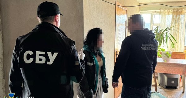 В Івано-Франківську затримали 24-річну жительку та її сусіда за підпал військових автомобілів