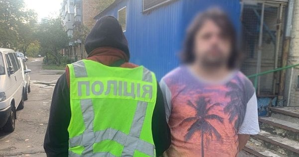 Поліція затримала харків'янина, який на Хрещатику принижував загиблих військовослужбовців