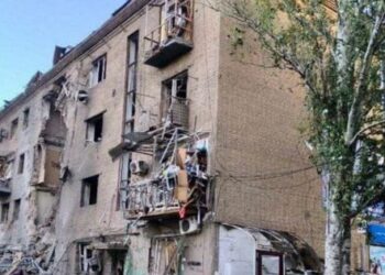 Росіяни масовано обстріляли авіабомбами житлову забудову Запоріжжя