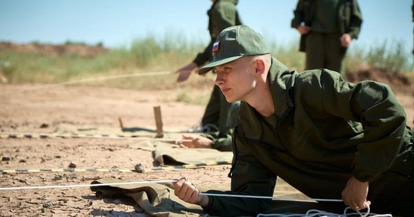 Росіяни регулярно вивозять дітей з окупованих територій для перевиховання
