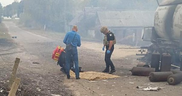 На Чернігівщині росіяни дроном атакували газовоз, загинули троє людей