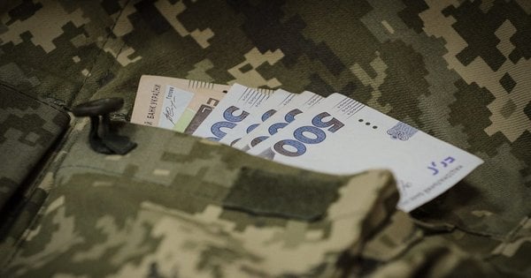 Військовим дозволили вирішувати, хто отримуватиме за них виплати у разі полону