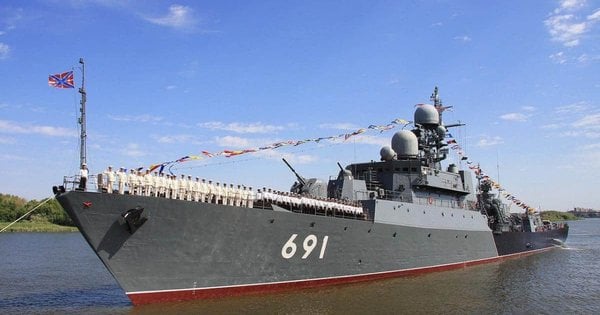 Дрони ГУР уразили два російські фрегати під час атаки на порт у Дагестані, – британська розвідка