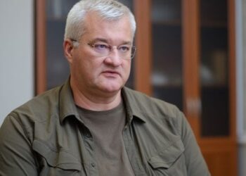 У 2025 році Росія вироблятиме на 30% більше артснарядів на противагу ЄС, – Сибіга