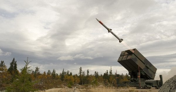 Угорщина встановить системи ППО біля українського кордону